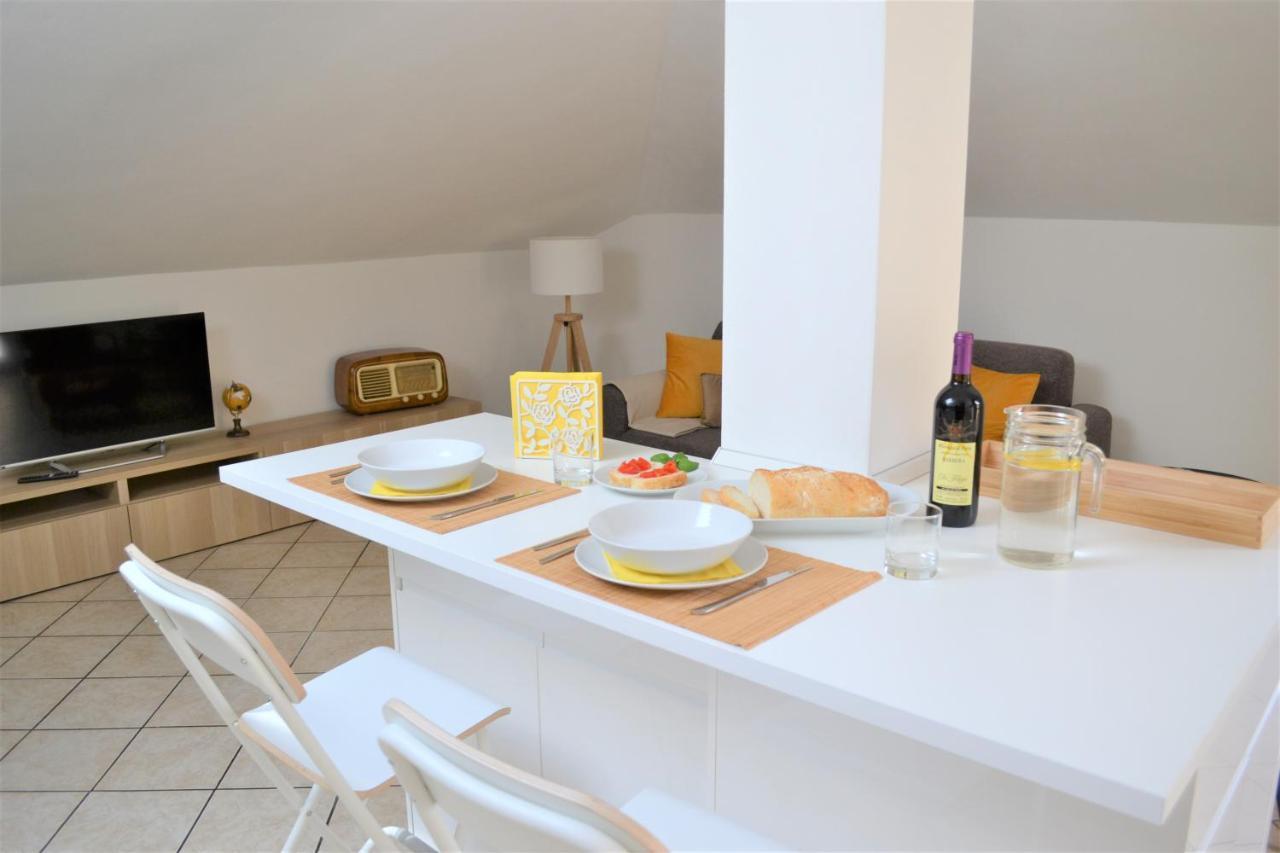 Home 2020: Come A Casa! Feel At Home! Wie Zuhause! Giussano Exteriér fotografie